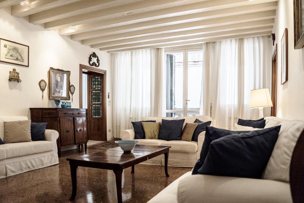 Accademia Terrazza Lägenhet Venedig Exteriör bild