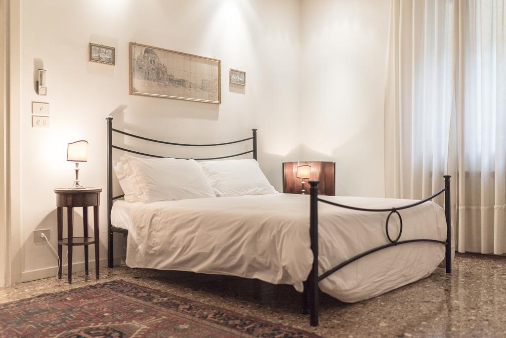 Accademia Terrazza Lägenhet Venedig Exteriör bild