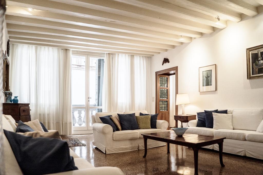 Accademia Terrazza Lägenhet Venedig Exteriör bild