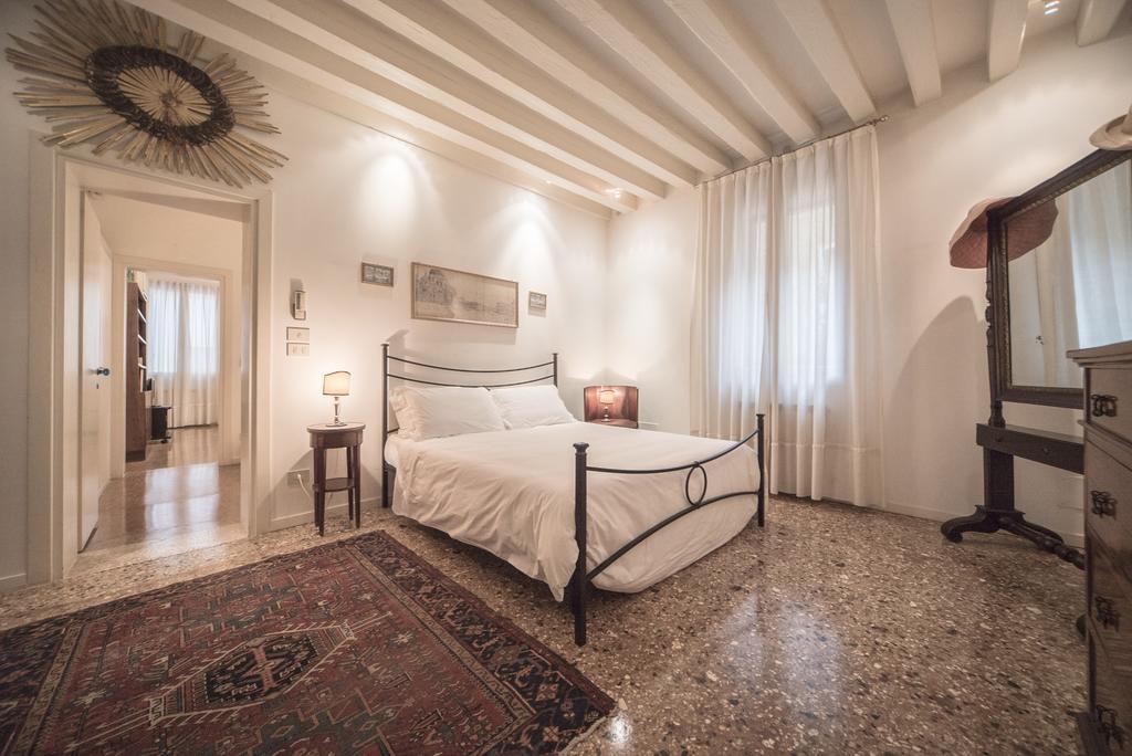 Accademia Terrazza Lägenhet Venedig Exteriör bild