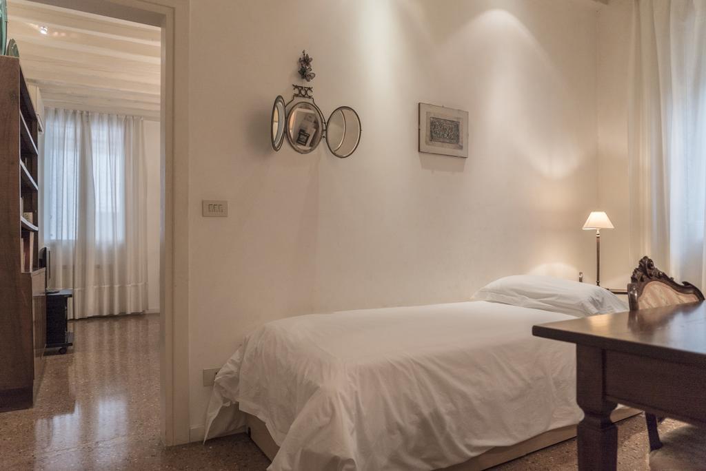 Accademia Terrazza Lägenhet Venedig Exteriör bild