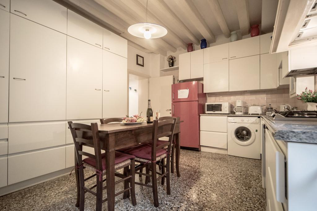 Accademia Terrazza Lägenhet Venedig Exteriör bild